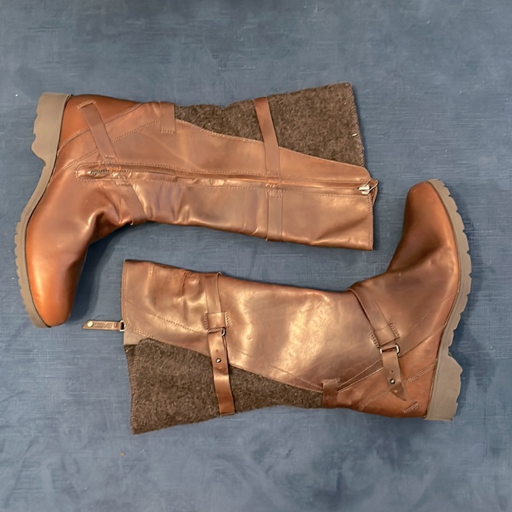 Teva De La Vina Wide Calf Leather Boots